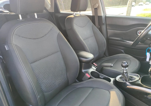 Kia Soul cena 39900 przebieg: 172755, rok produkcji 2016 z Pieszyce małe 352